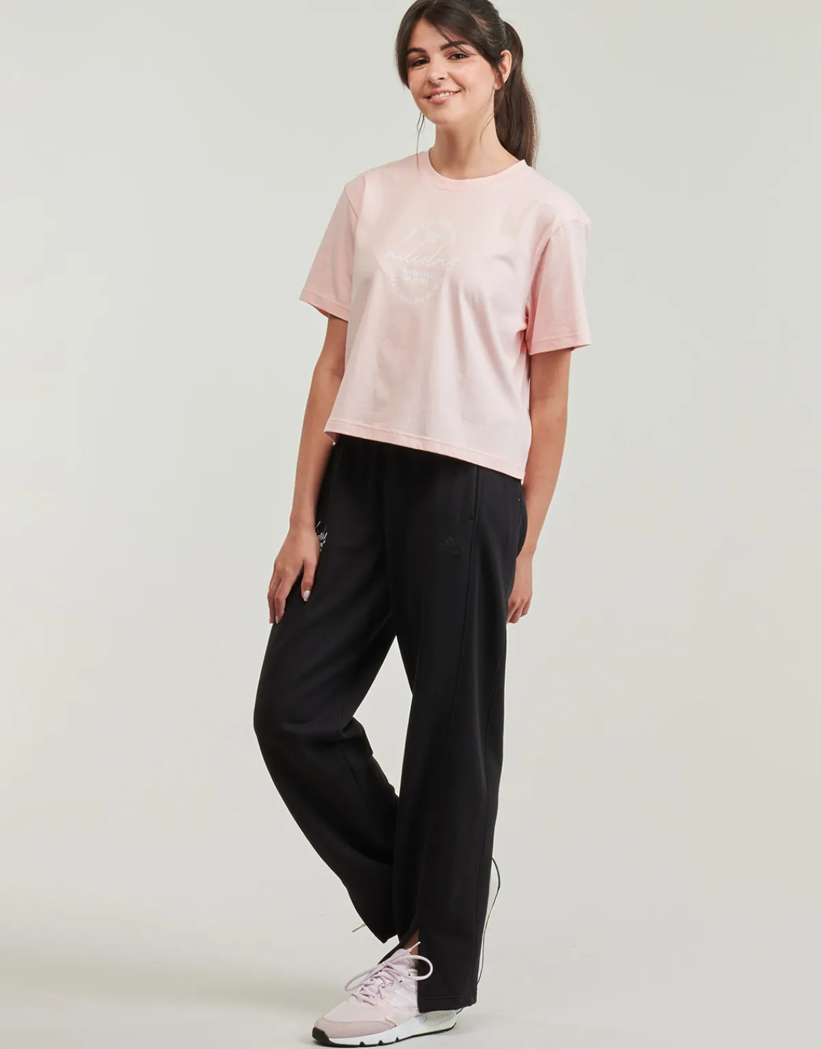 Adidas Sportswear - Brand Love Signature Graphic T-Shirt Rose