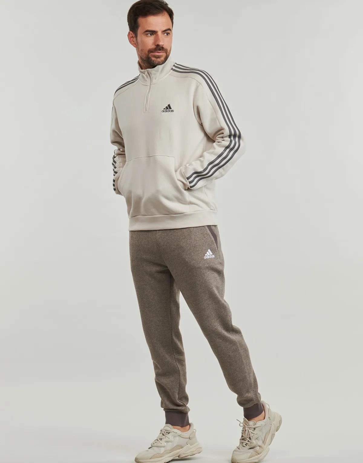 Adidas Sportswear - Essentials Fleece 3-Stripes 1/4-Zip Sweatshirt Beige Hot