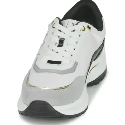 Discount Armani Exchange - XV577-XDX100