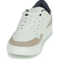 Clearance Armani Exchange - XV601-XUX148