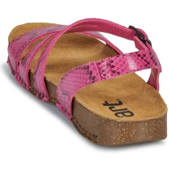 Art - I BREATHE Rose