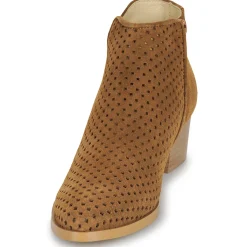 Betty London - ALINE COGNAC Hot