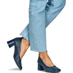 Betty London - BRIGITTE