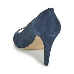 Betty London - EMANA Marine Discount