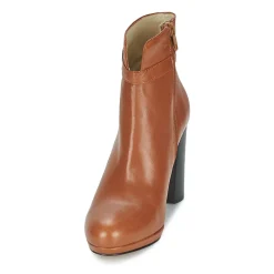 Betty London - GRAZI