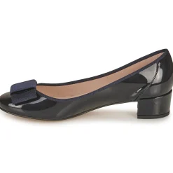 Betty London - Hélène Marine