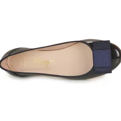 Betty London - Hélène Marine