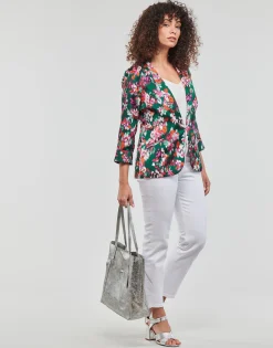 Betty London - IOUPA