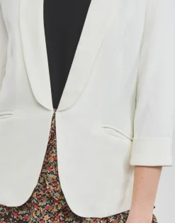 Betty London - IOUPA