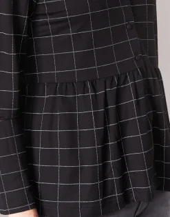 Betty London - JILIU Noir Online