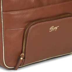 Betty London - JODDY