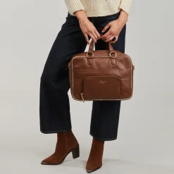 Betty London - JODDY