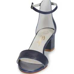 Betty London - JOY MARINE