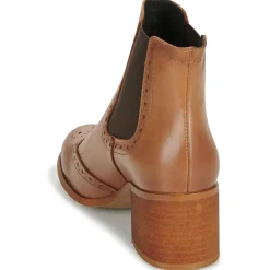 Betty London - LARISSA Cognac Best