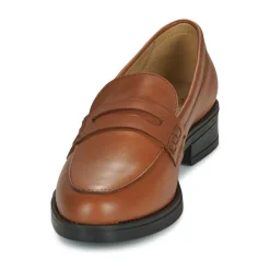 Betty London - MAGLIT