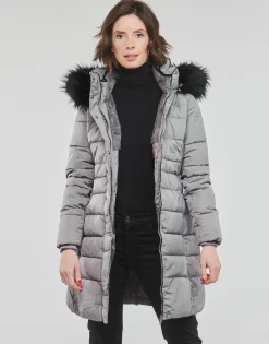 Betty London - MALETIME