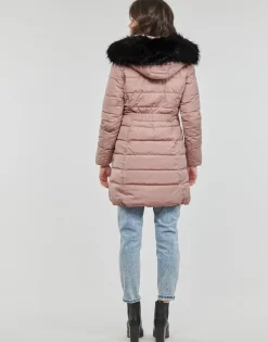 Betty London - MALETIME