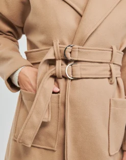 Betty London - MAUVINA