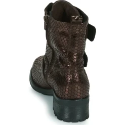 Betty London - NANISS