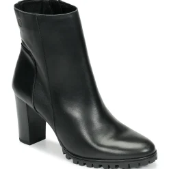 Betty London - NOHIME