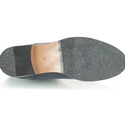 Best Betty London - NORA Marine