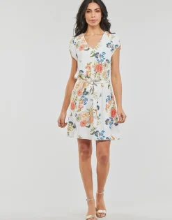 Betty London - OWAKA