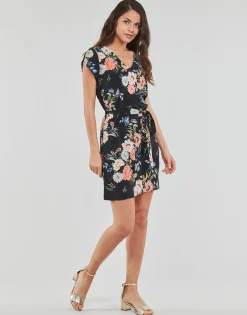 Betty London - OWAKA