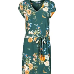 Betty London - OWAKA