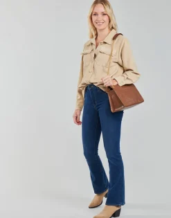 Betty London - PATISSONE