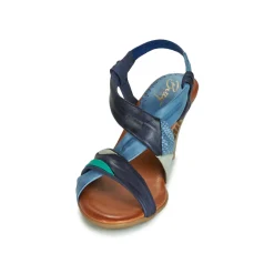 Hot Betty London - POULOI