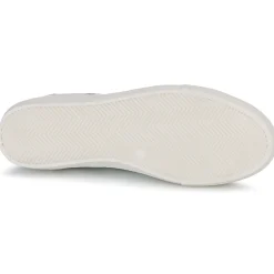 Betty London - SANDRA