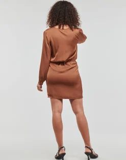 Betty London - SAVYNA