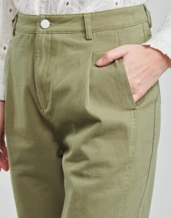 Betty London - VAPORA