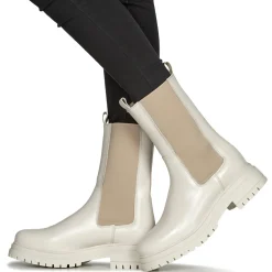 Betty London - VERONIQUE