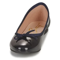 Clearance Betty London - VROLA Marine