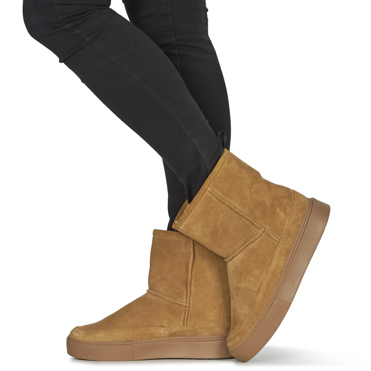 Blackstone - APUT NUKA Camel Best