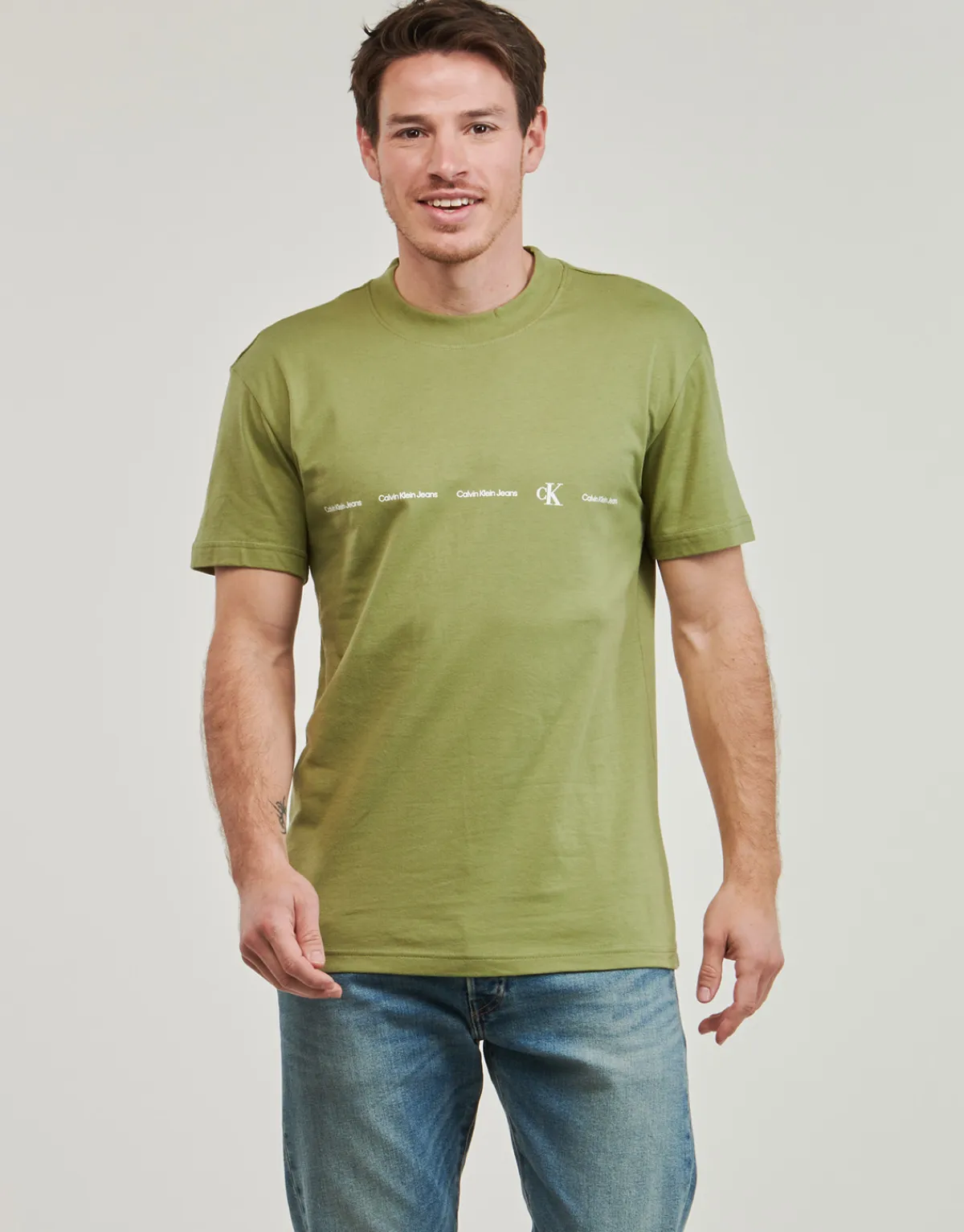 Calvin Klein Jeans - LOGO REPEAT TEE Kaki Sale