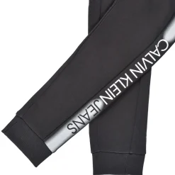 Calvin Klein Jeans - RESPIRA