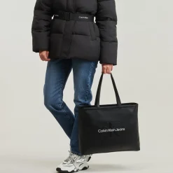 Calvin Klein Jeans - SCULPTED SLIM TOTE34 MONO