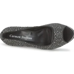 Carmen Steffens - TOUGA
