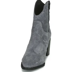 Casta - TEA Clearance