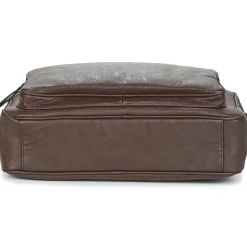 Casual Attitude - ADIANA