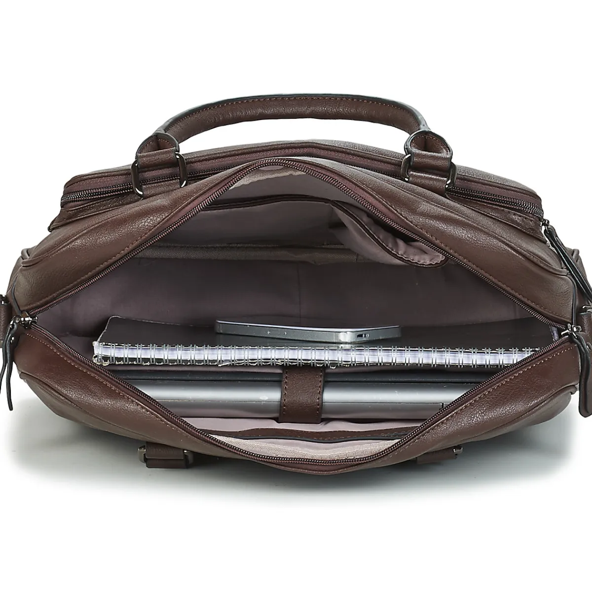 Casual Attitude - ADIANA