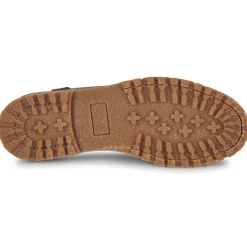 Casual Attitude - BELANA Marine Outlet