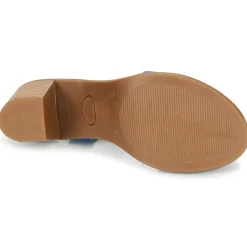 Casual Attitude - CAILLE