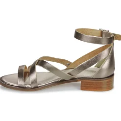 Casual Attitude - COUTIL