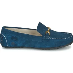 Casual Attitude - ISAKA