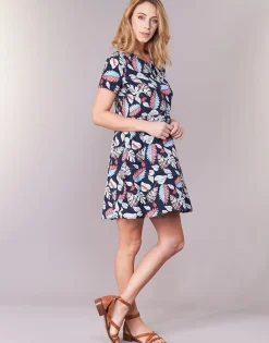 Casual Attitude - IYURTOLAL