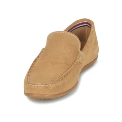 Casual Attitude - JALAYAREI