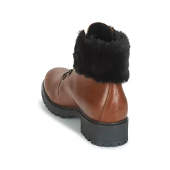 Casual Attitude - JENO Cognac Clearance